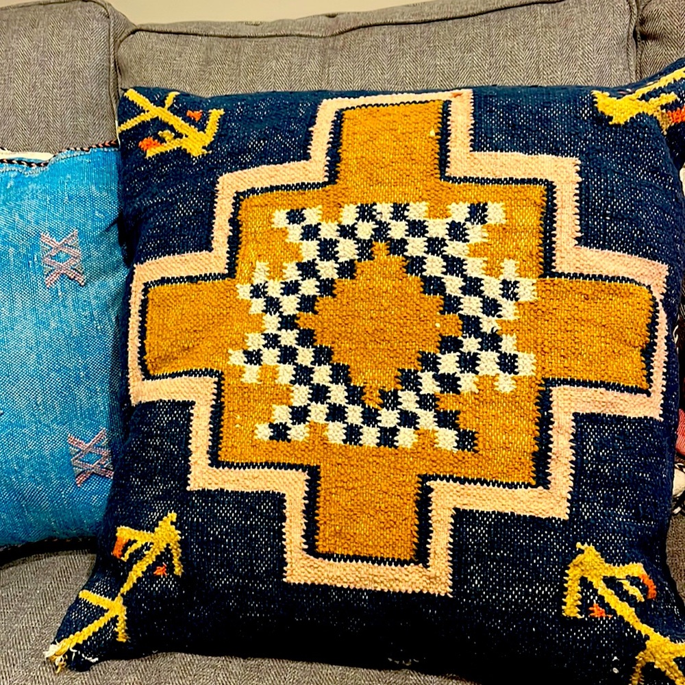 Turkish pillow